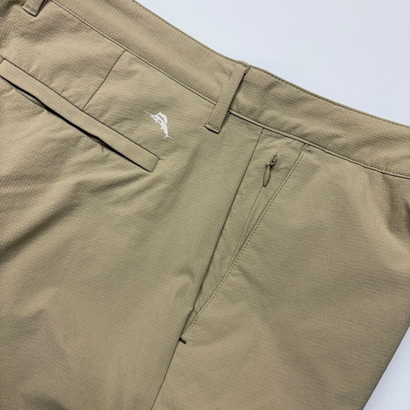 Tommy Bahama Chip Shot Island Zone 10” Short sz 35 Khaki - Picture 4 of 7